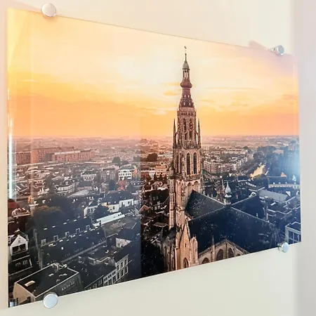 De Oranjestad - In De Winkelstraat ברדה