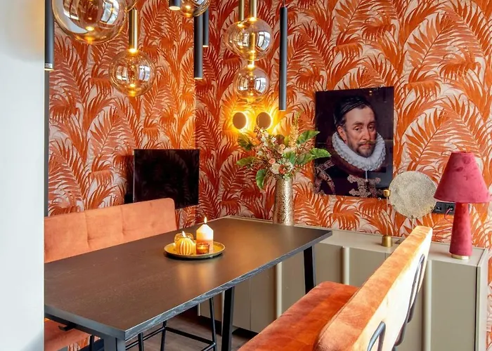 De Oranjestad - In De Winkelstraat Breda